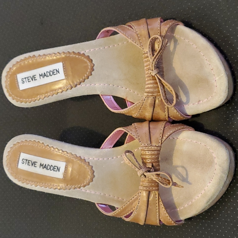 Steve Madden Womens Tan Size 6 Slip-on Sandals